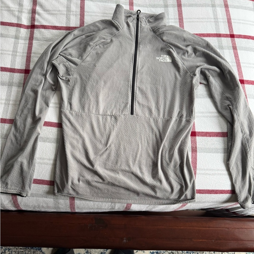 The North Face Summit Series FUTUREFLEECE Light Gray Half-Zip Pullover Mid-Layer